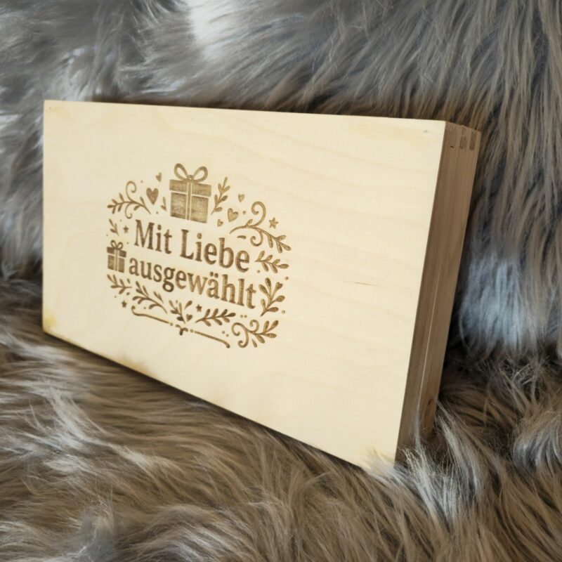 Holzbox mit Unterteilung