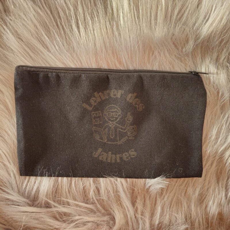 personalisierte Kulturtasche schwarz